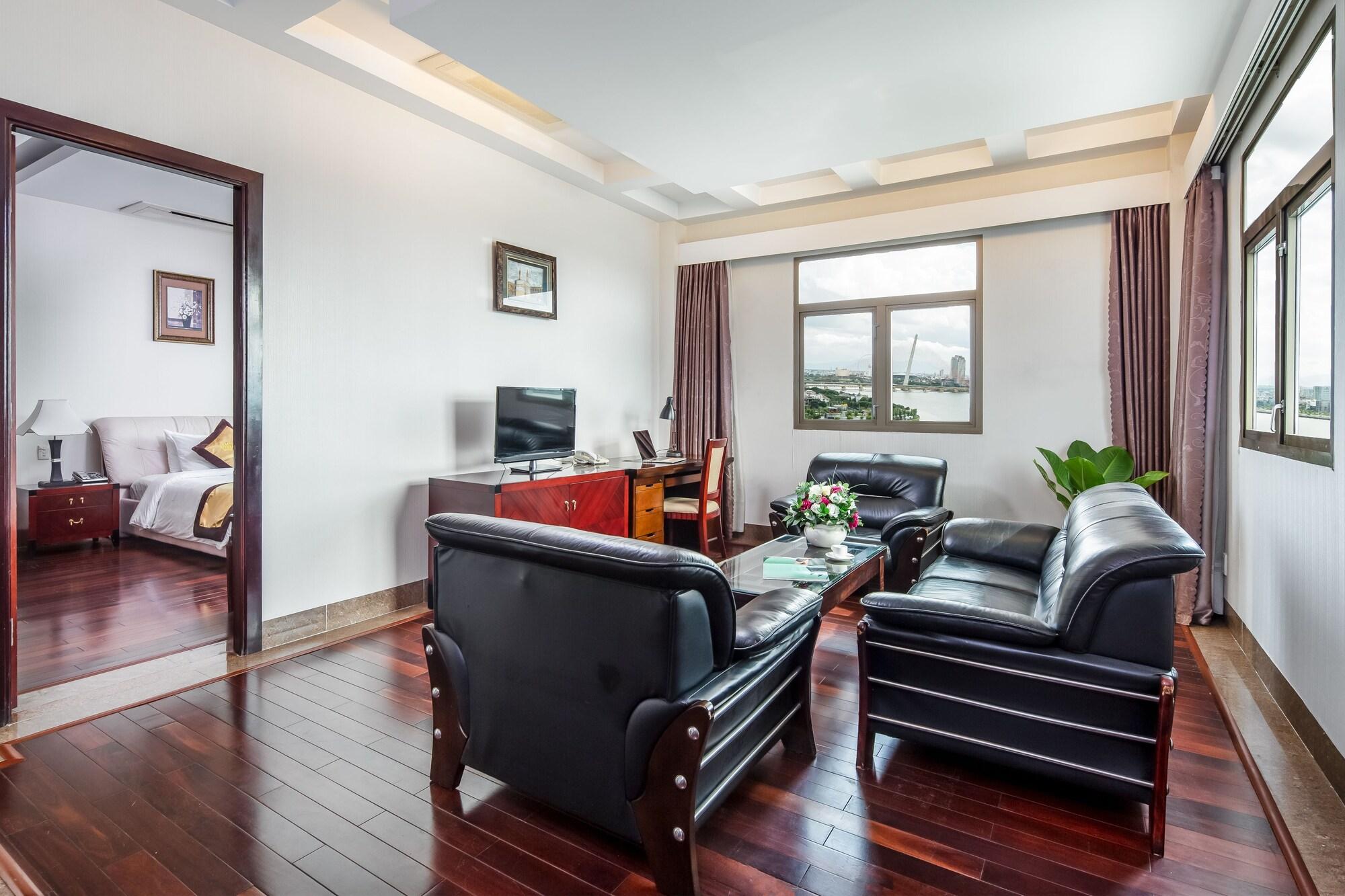 Da Nang Riverside Hotel Екстер'єр фото